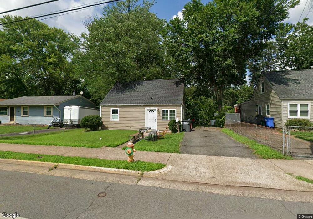 226 Manassas Dr, Manassas Park, VA 20111 - photo 1