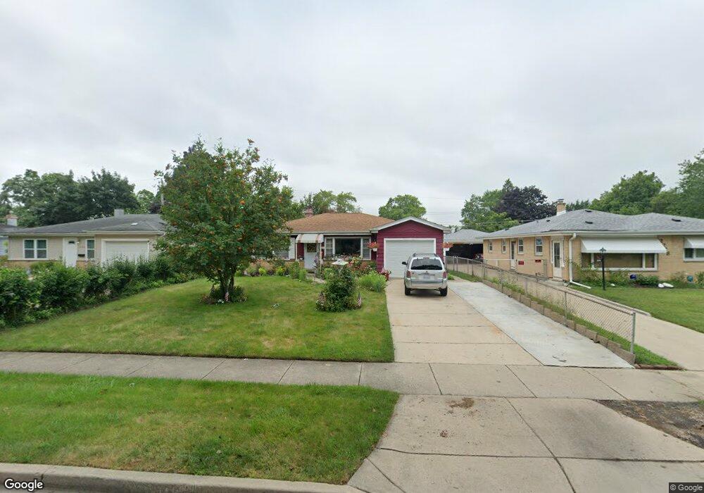 2216 Linden Ave, Waukegan, IL 60087 - photo 1