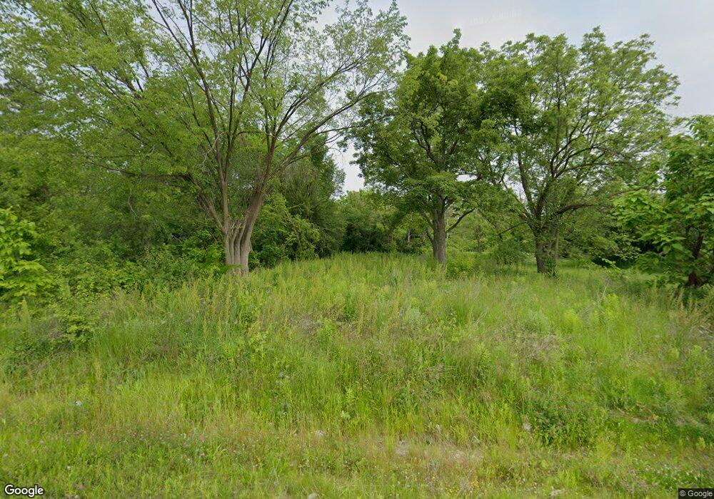 1089 E Harvard Ave, Flint, MI 48505 - photo 1