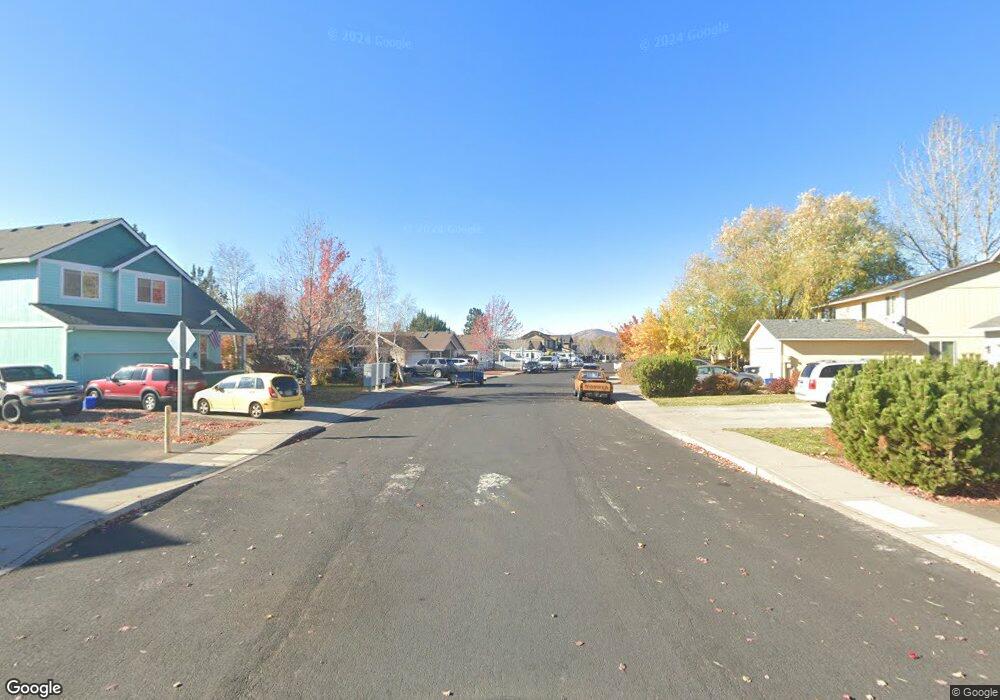 148 SW Obsidian Ln, Redmond, OR 97756 - photo 1