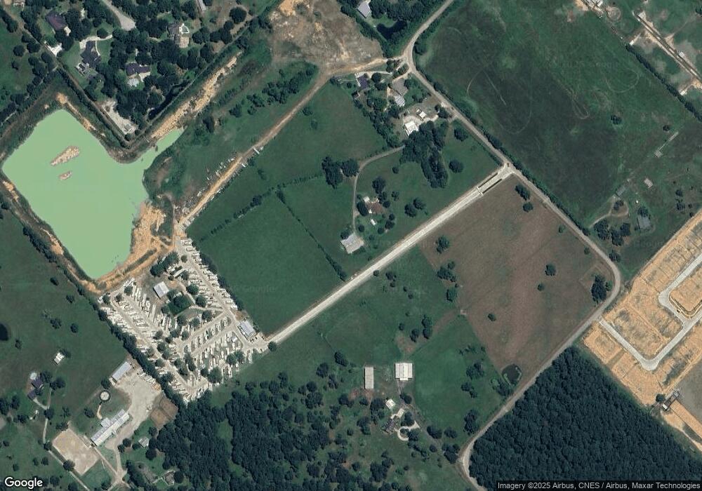 1715 Goodson Loop, Pinehurst, TX 77362 - photo 1