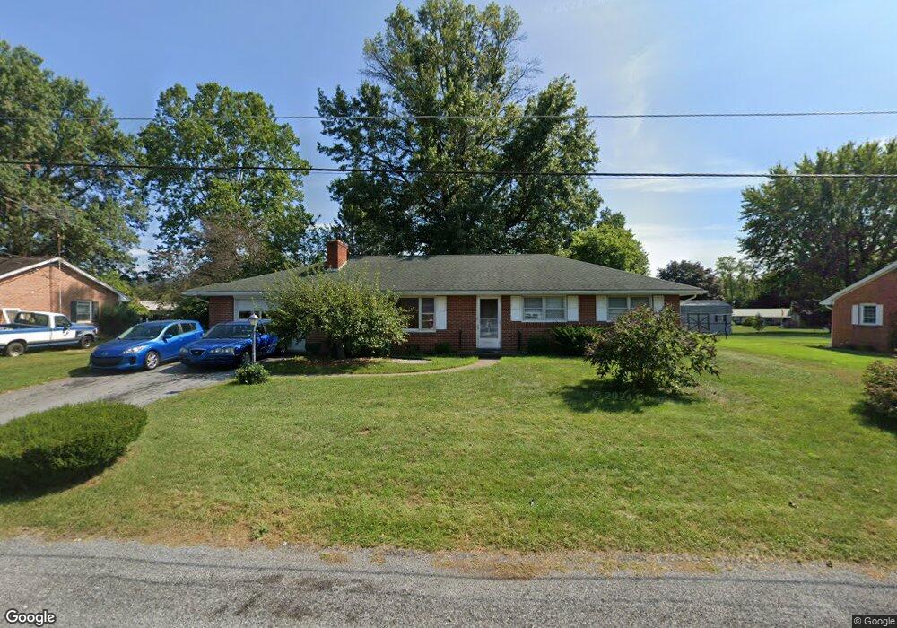 13418 Meadowview Ave, Waynesboro, PA 17268 - photo 1