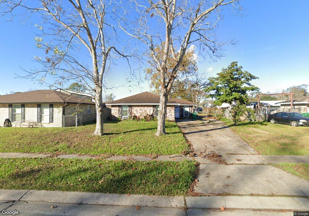 2740 Russell Dr, Marrero, LA 70072 - photo 1