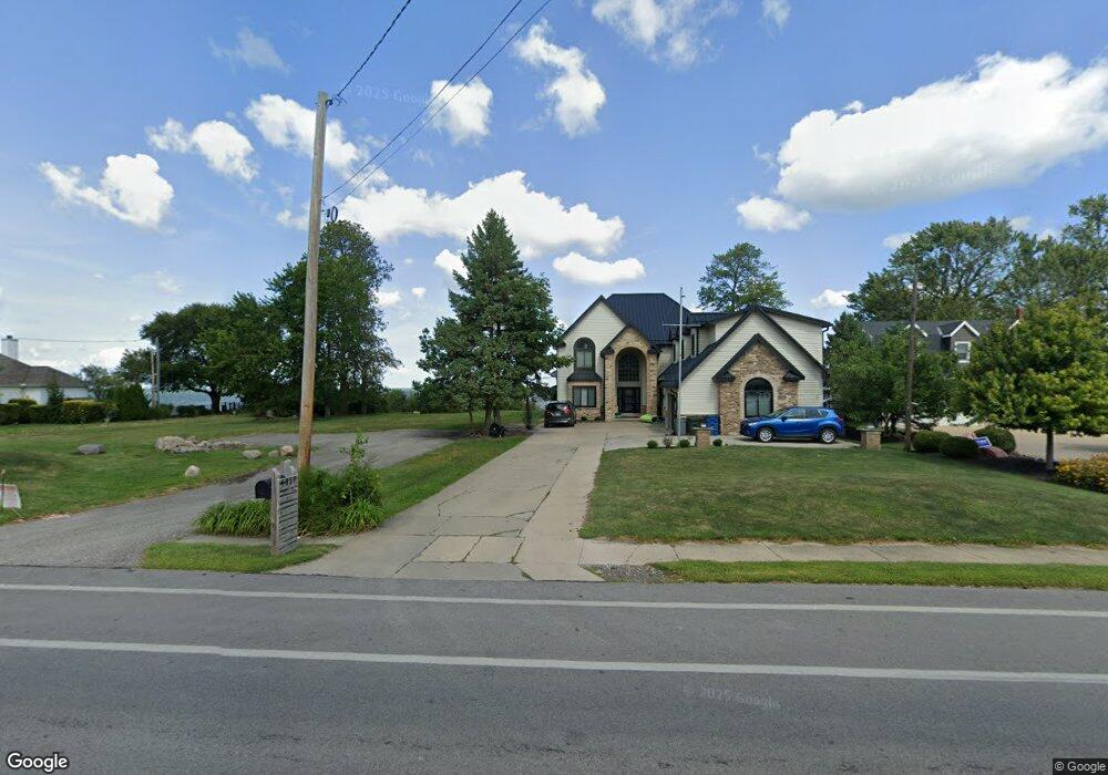 4353 E Lake Rd, Sheffield Lake, OH 44054 - photo 1