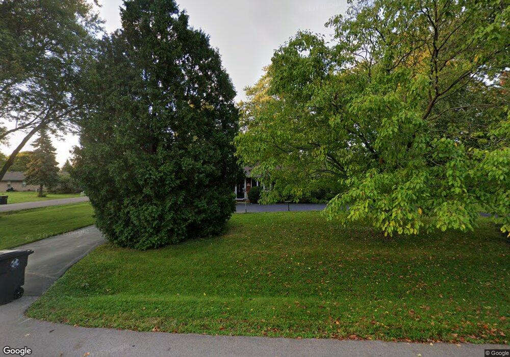 N78W15741 Bradley Cir, Menomonee Falls, WI 53051 - photo 1