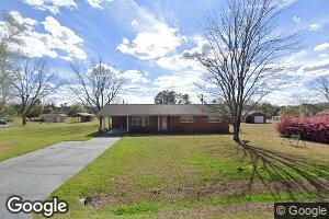 221 Church St, Cochran, GA 31014