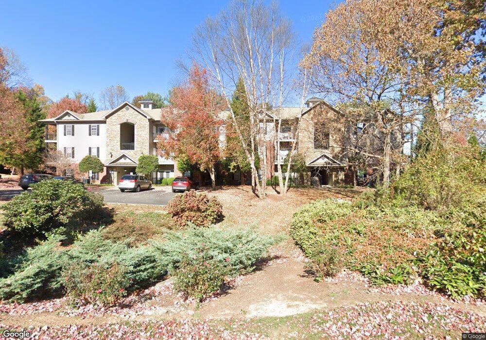 438 Appeldoorn Cir unit 438, Asheville, NC 28803 - photo 1