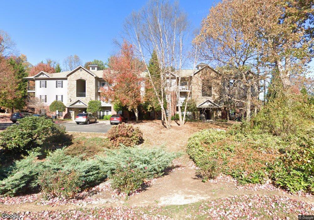 433 Appeldoorn Cir unit 33, Asheville, NC 28803 - photo 1