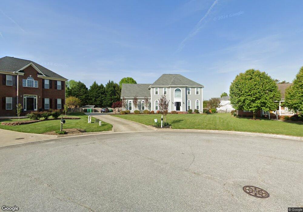 4351 Cedar Trail Ct, High Point, NC 27265 - photo 1