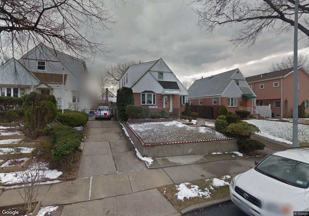 14912 5th Ave, Whitestone, NY 11357 - photo 1