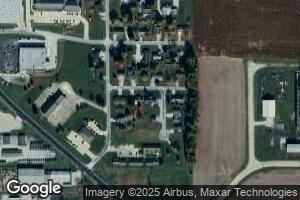 304 Douthit Dr, Newton, IL 62448