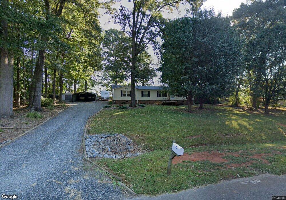 143 Coolwood Dr, Statesville, NC 28625 - photo 1