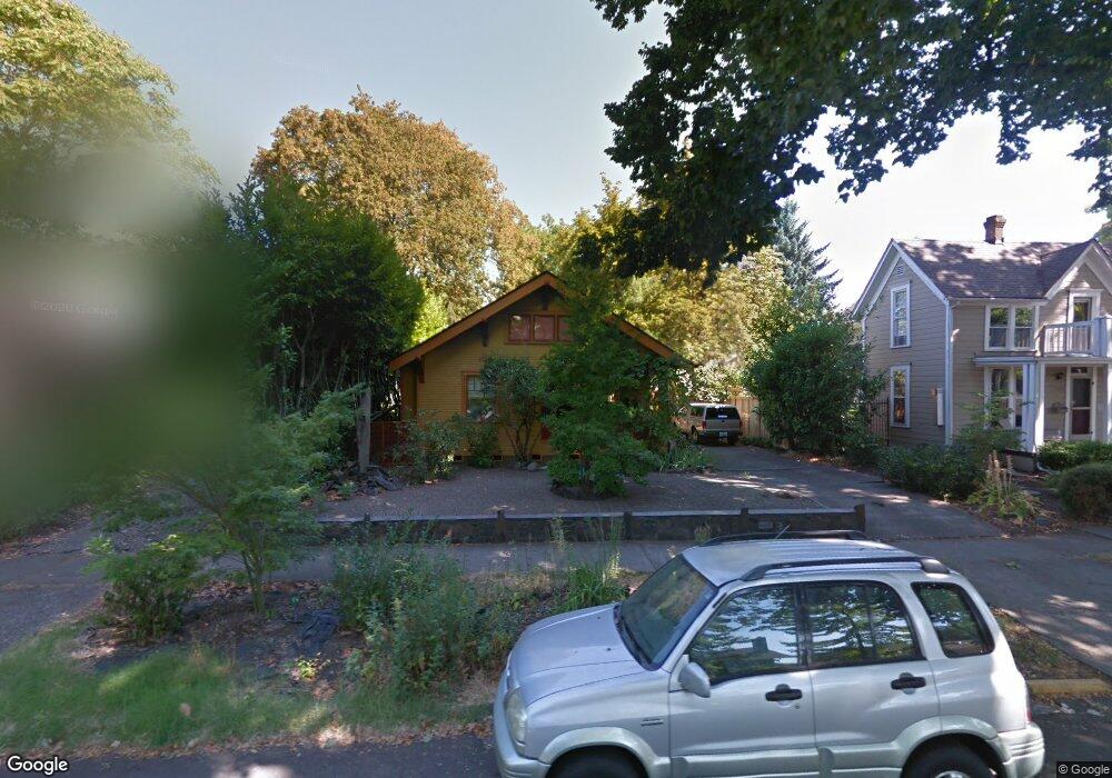 1135 W 5th Ave, Eugene, OR 97402 - photo 1