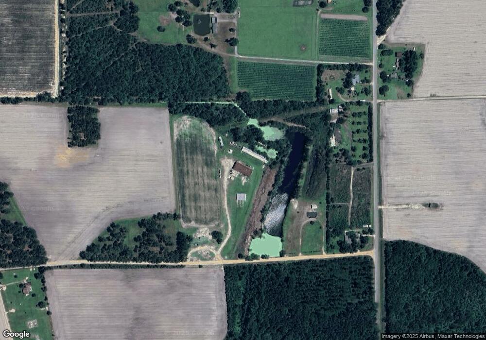 152 Ocean Rd, Alma, GA 31510 - photo 1