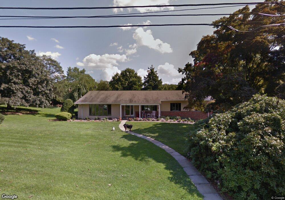 11 Rambler Ln, Stamford, CT 06903 - photo 1