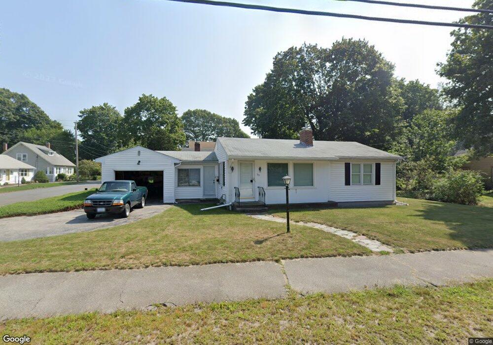 90 Metropolitan Park Dr, Riverside, RI 02915 - photo 1