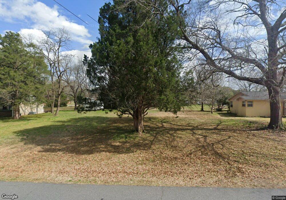 5830 Meadows Dr, Macon, GA 31216 - photo 1