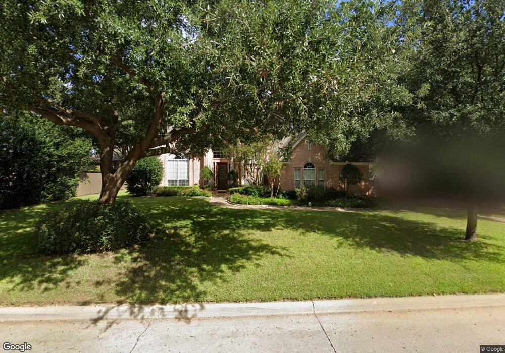 210 Highland Oaks Cir, Southlake, TX 76092 - photo 1
