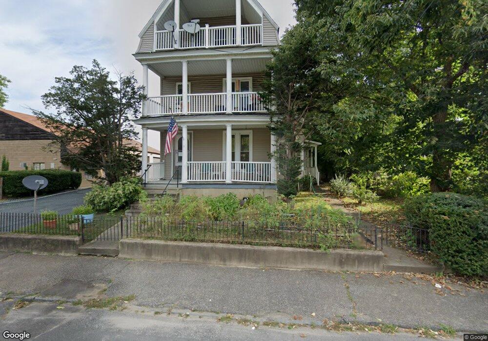 32 N Leonard St, Waterbury, CT 06708 - photo 1