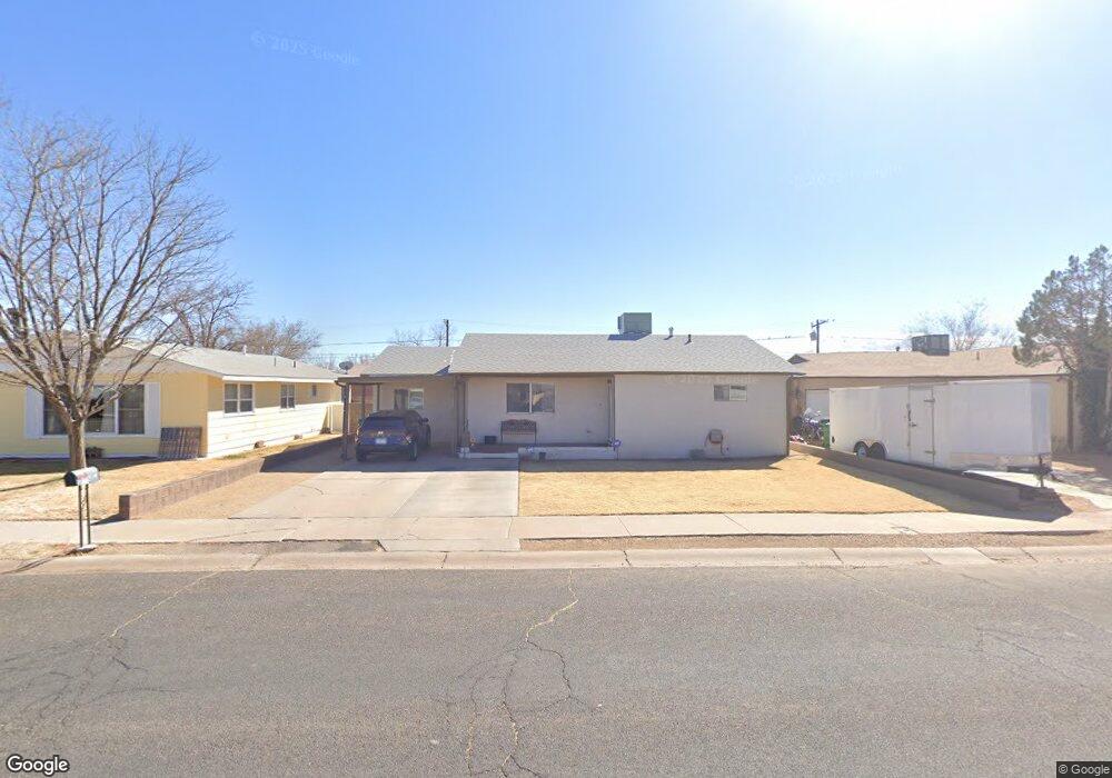 209 E Hillview St, Winslow, AZ 86047 - photo 1