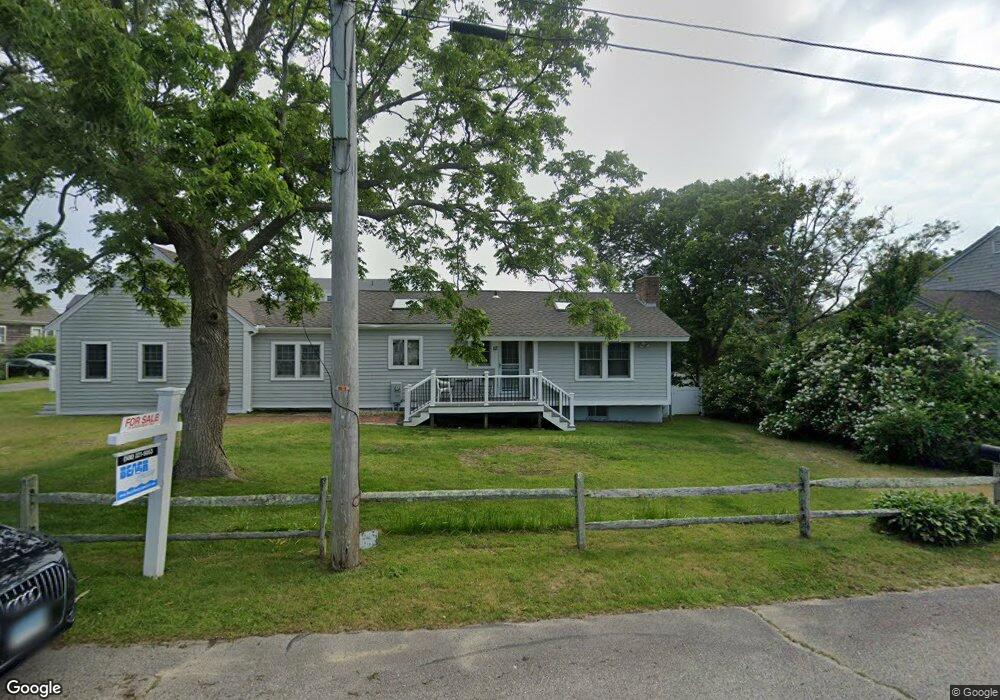 10 Chadwell Ave, Sandwich, MA 02563 - photo 1