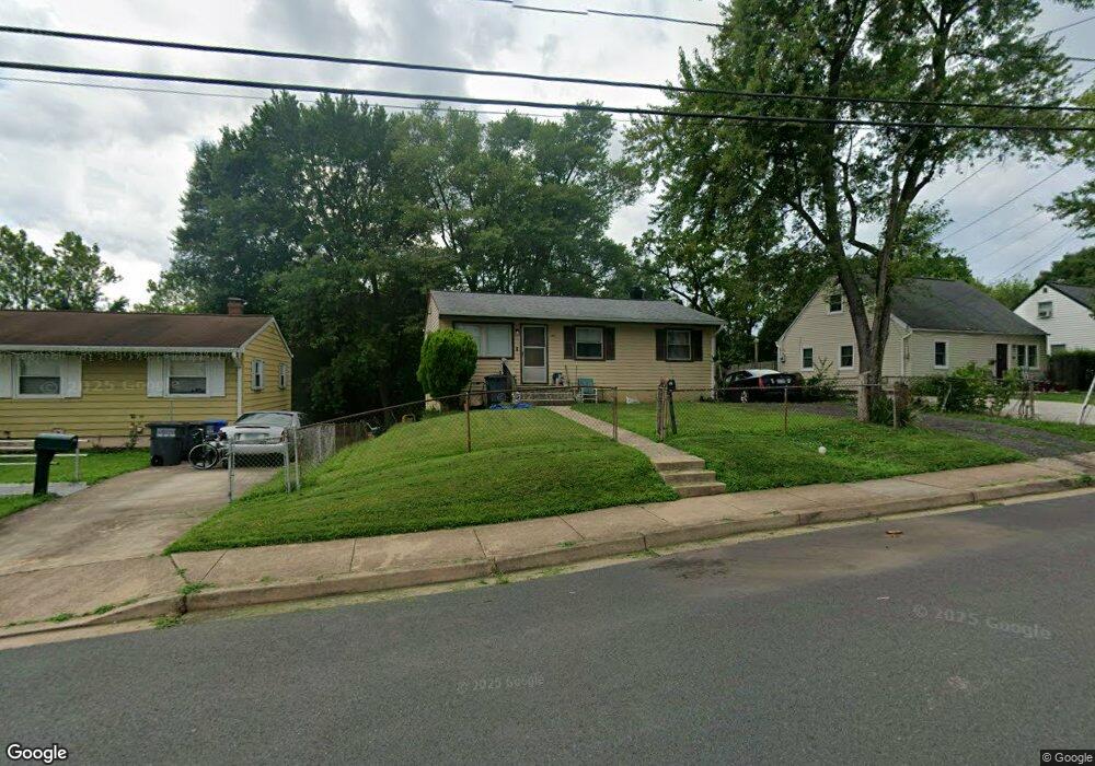 199 Cabbel Dr, Manassas Park, VA 20111 - photo 1