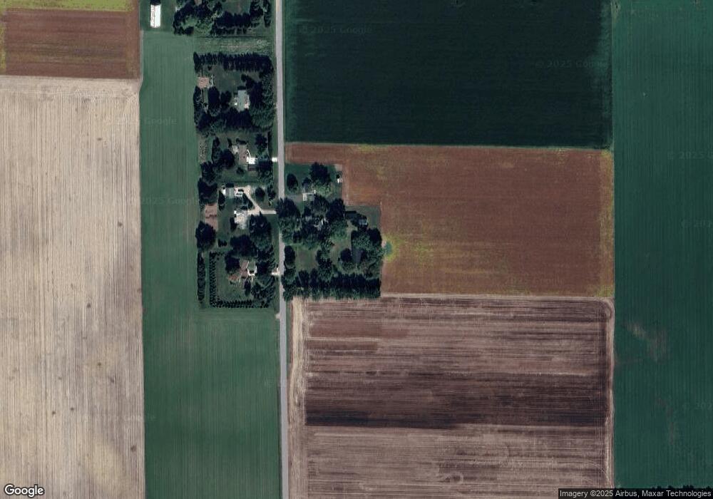 7175 S Block Rd, Frankenmuth, MI 48734 - photo 1