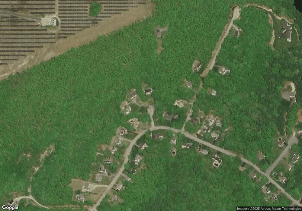 33 Nicholas Cir, Webster, MA 01570 - photo 1