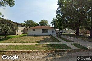214 N Washington St, Viborg, SD 57070