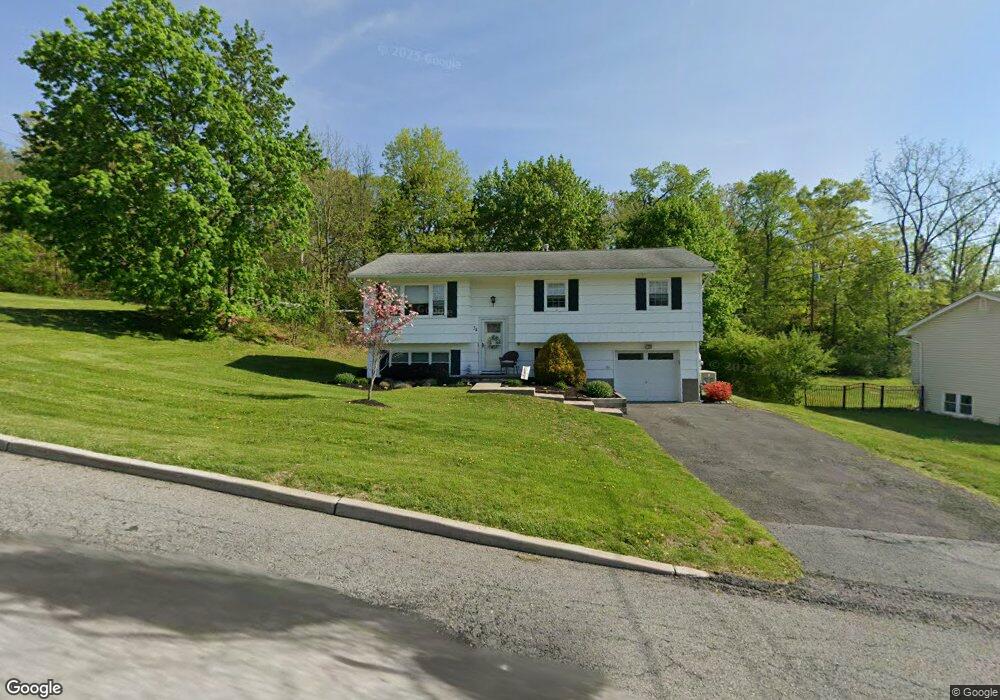 34 Townsend Ave, Highland Mills, NY 10930 - photo 1