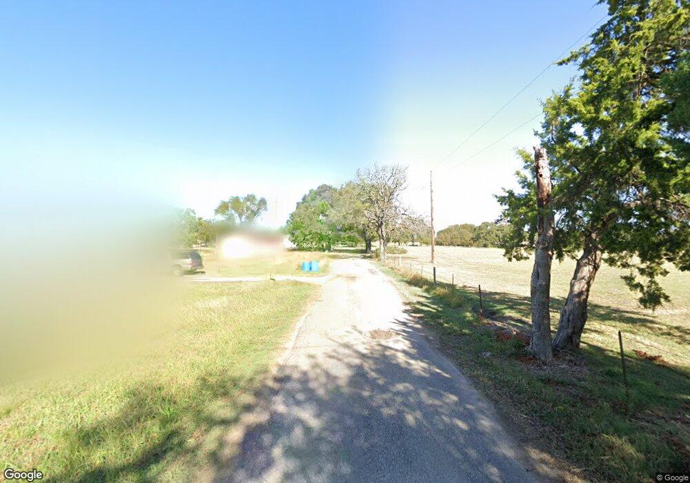 202 White Oak Ln, Corsicana, TX 75110 - photo 1