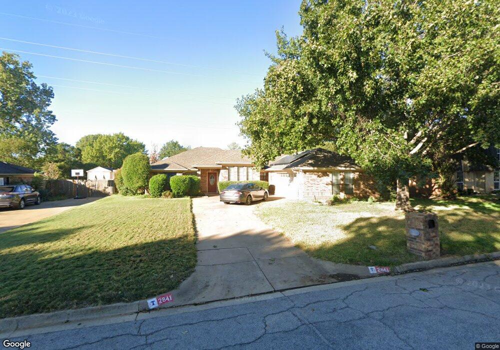 2841 Summerdale Dr, Hurst, TX 76054 - photo 1