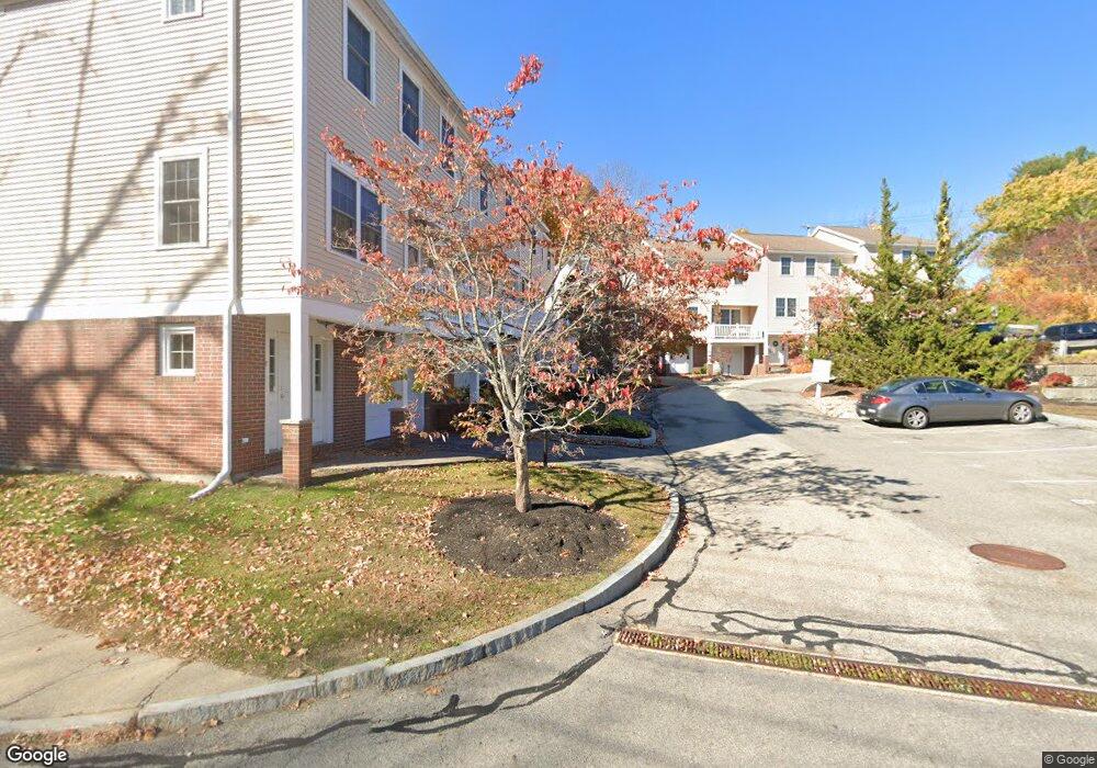 15 Currier St unit 4, Amesbury, MA 01913 - photo 1