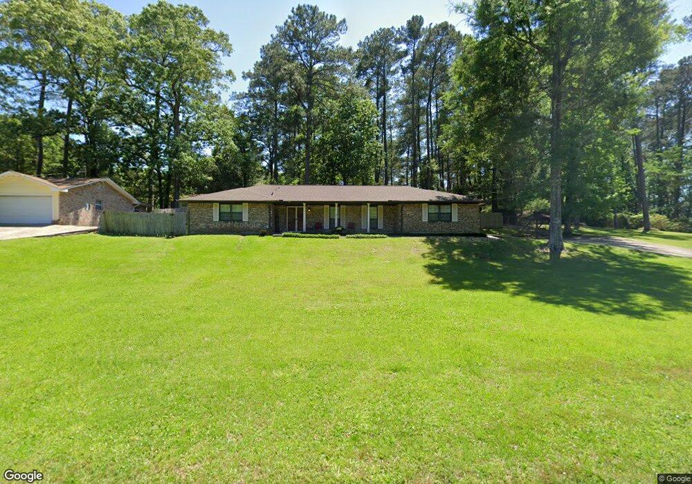 32 Mar Ree Dr, Laurel, MS 39440 - photo 1