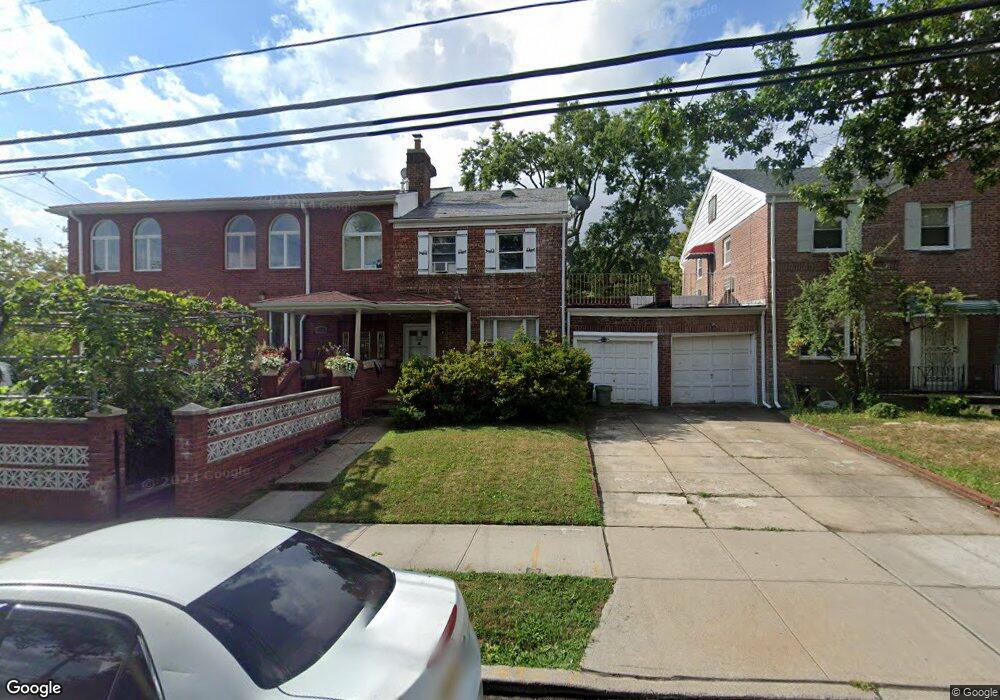 17514 Jewel Ave, Fresh Meadows, NY 11365 - photo 1