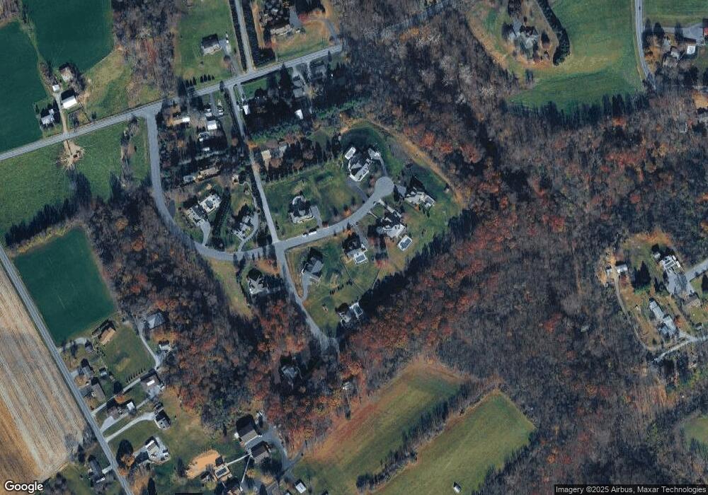 124 White Tail Ln, Palmyra, PA 17078 - photo 1