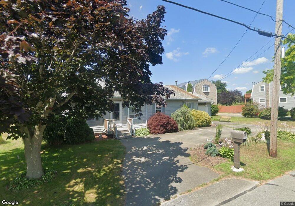 74 Weeden Rd, Fairhaven, MA 02719 - photo 1