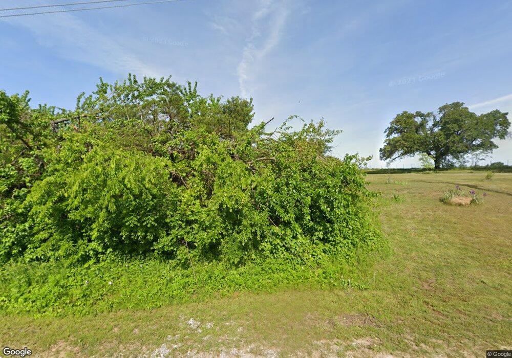 1807 Oak Ridge Rd, Denison, TX 75021 - photo 1