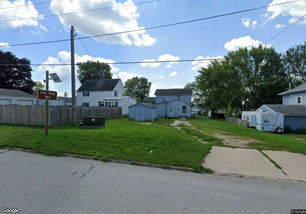 123 W Maple St, West Union, IA 52175 - photo 1