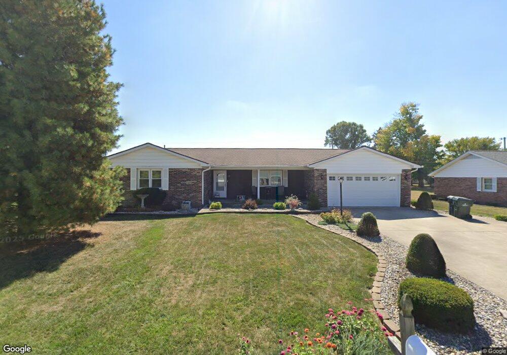 1117 E Tara Rd, Greensburg, IN 47240 - photo 1