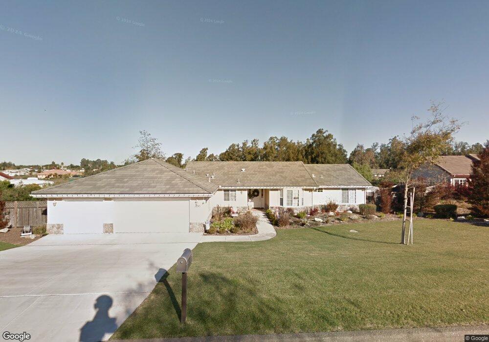 1250 Lassen Dr, Nipomo, CA 93444 - photo 1