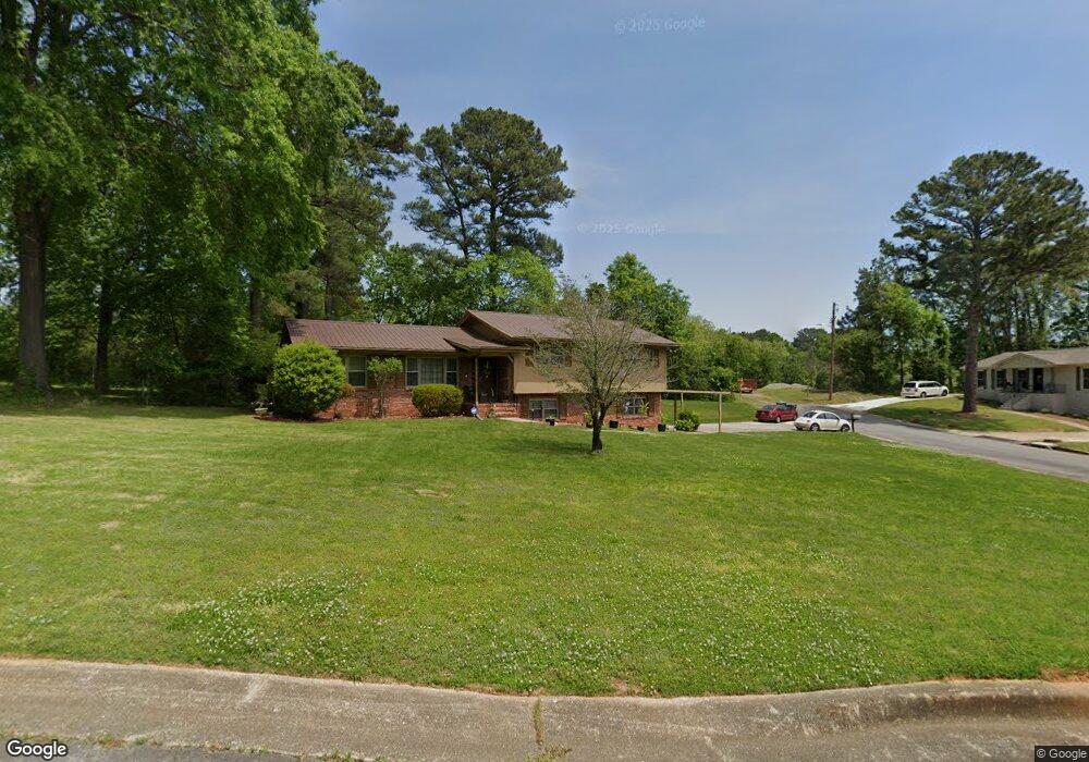 439 Kim Dr, Center Point, AL 35215 - photo 1