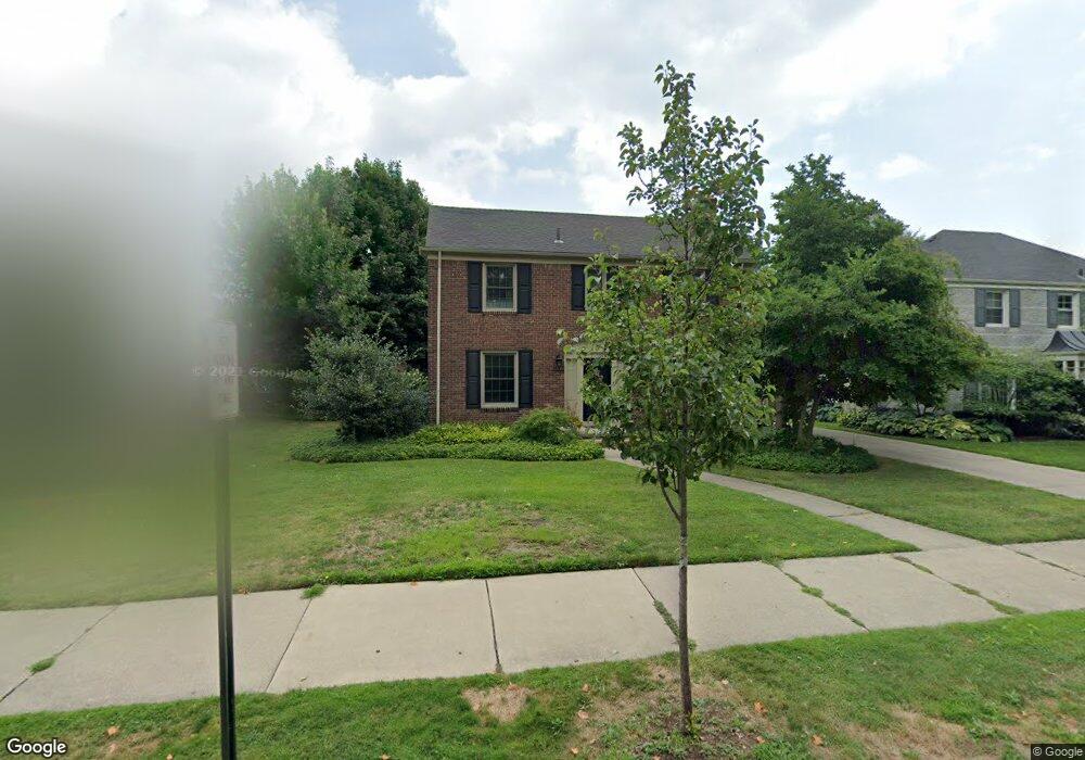 1156 Harvard Rd, Grosse Pointe, MI 48230 - photo 1