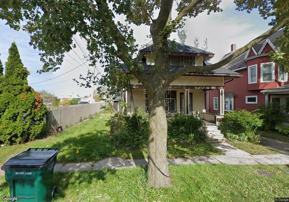 113 E Barnes Ave, Lansing, MI 48910 - photo 1