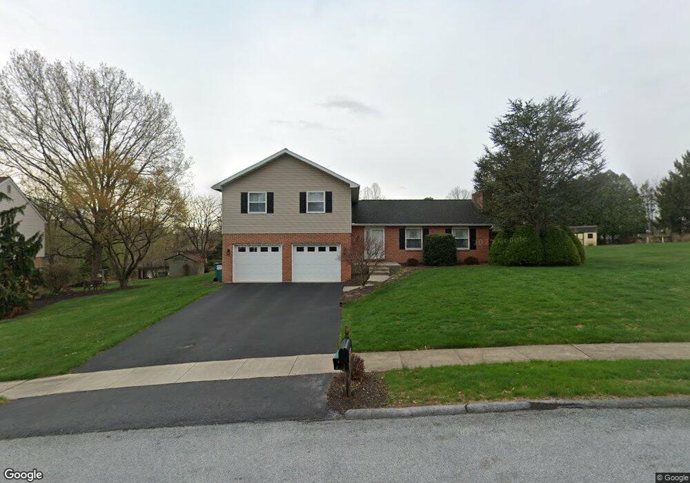 304 Fairview Rd, Reading, PA 19606 - photo 1