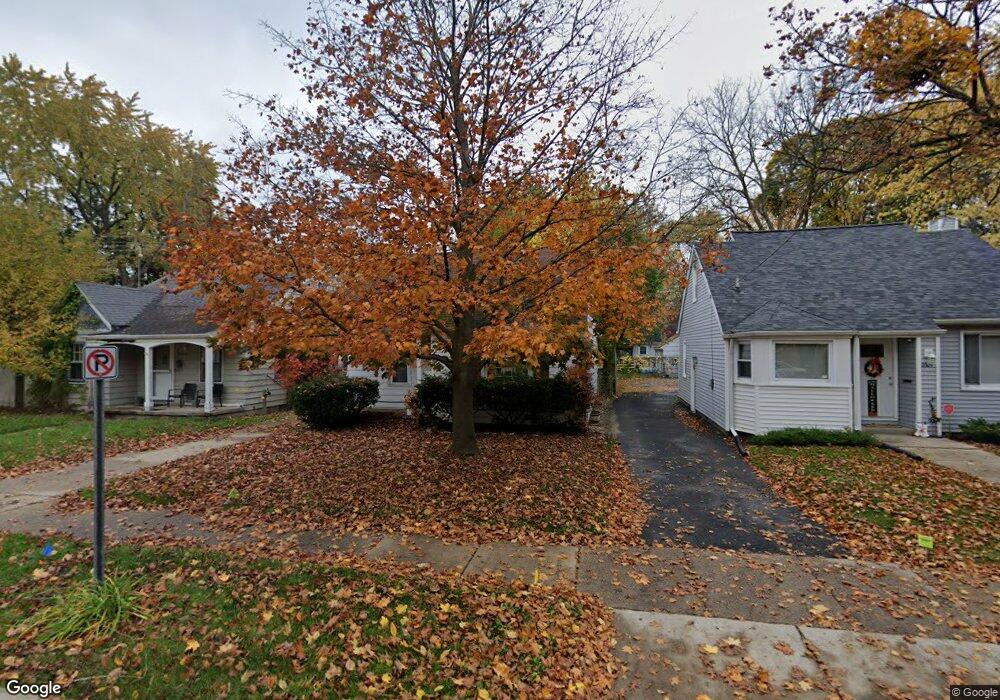 2605 Forest Ave, Lansing, MI 48910 - photo 1