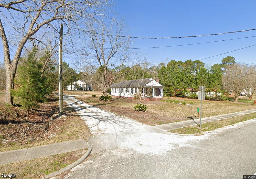 117 S Smith St, Claxton, GA 30417 - photo 1