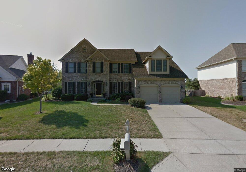 9968 Brightwater Dr, Fishers, IN 46038 - photo 1