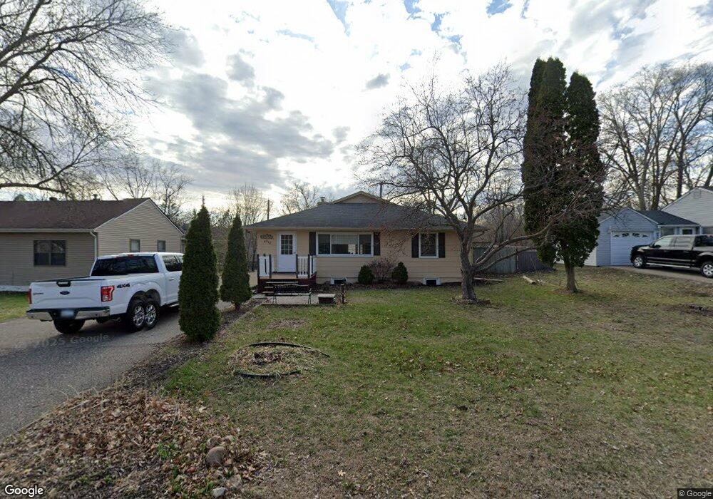 4940 Acorn Ridge Rd, Minnetonka, MN 55345 - photo 1