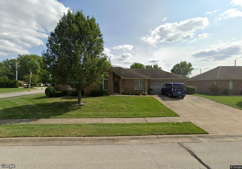 5027 W Hyde Ct, Columbus, IN 47203 - photo 1